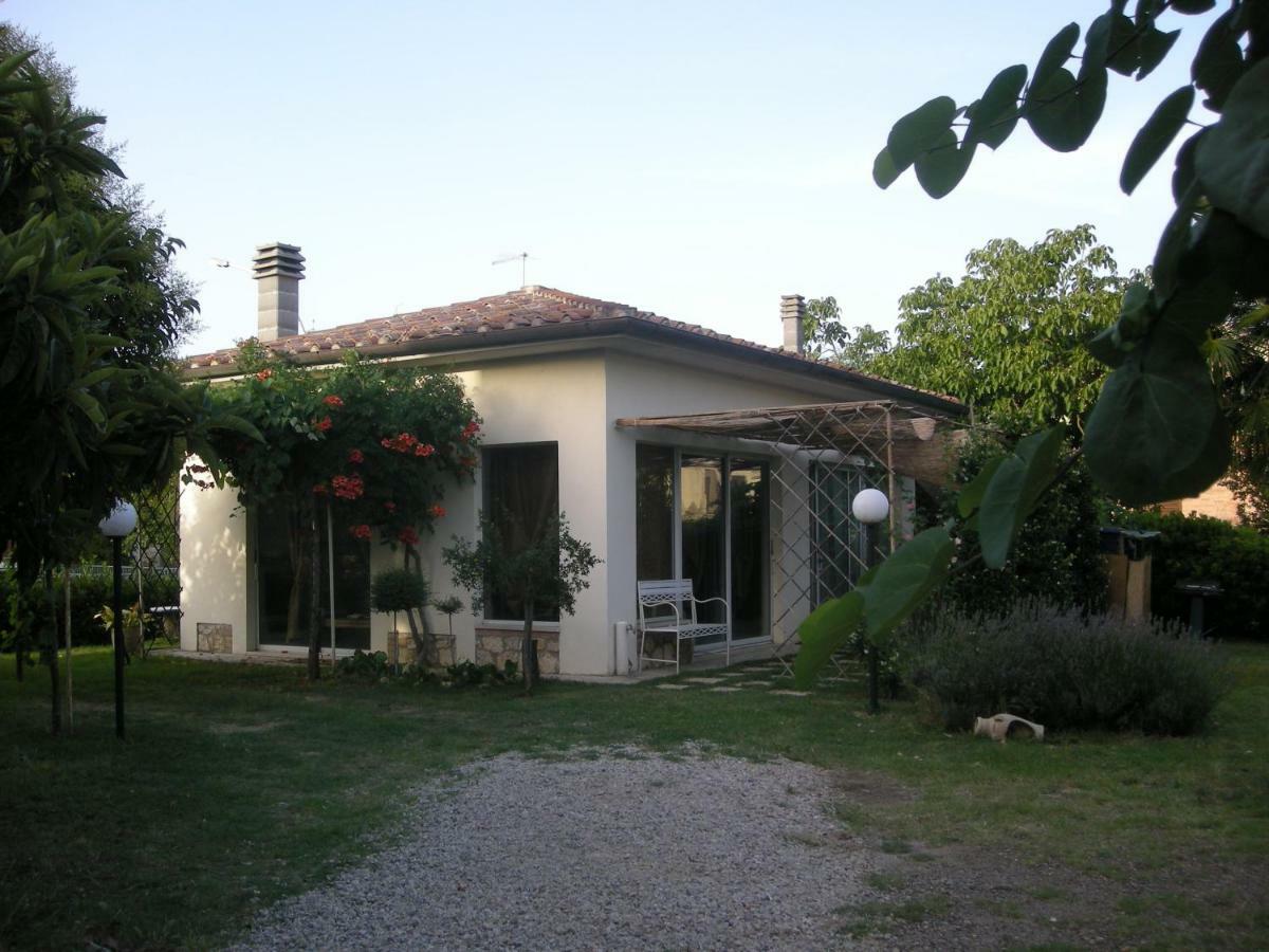 Maison d'hôtes La Serra à Murlo Extérieur photo